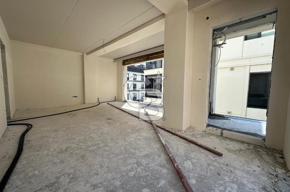 Acıbadem Caddesi Üzerinde Sıfır 3+1 Satılık Daire