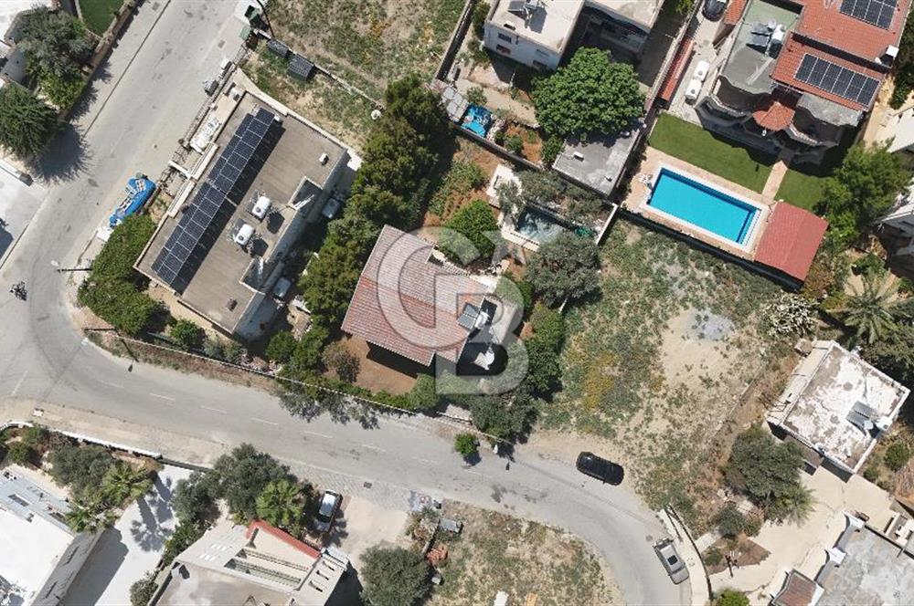 Gönyeli Bölgesinde Satılık Havuzlu Villa !!!