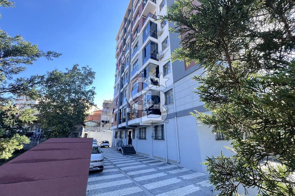 Ümraniye Elmalıkent Mahallesi nde Kiralık 1 + 1 Daire