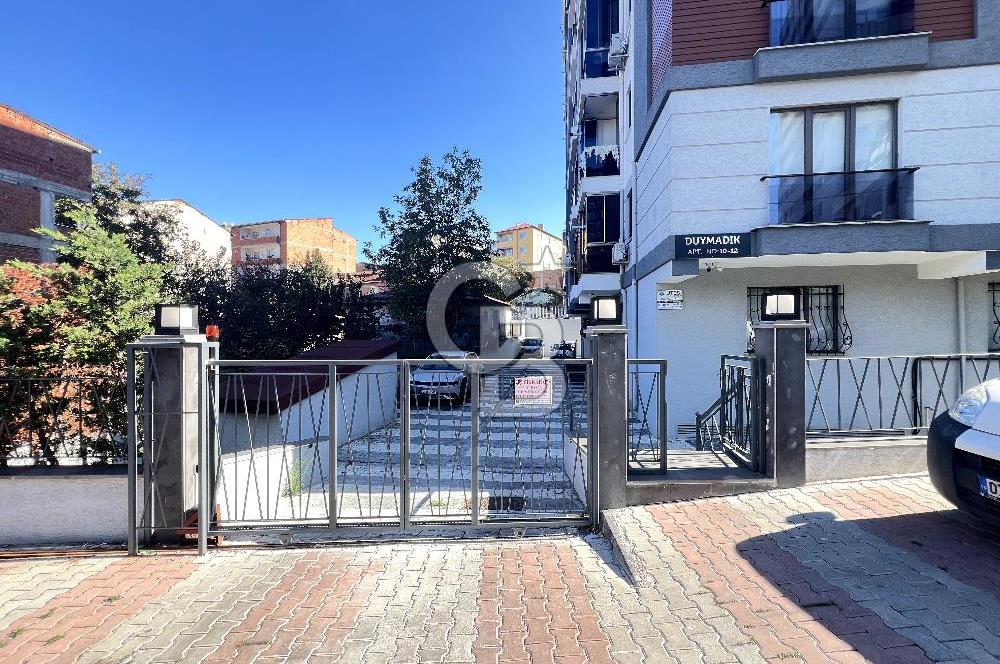 Ümraniye Elmalıkent Mahallesi nde Kiralık 1 + 1 Daire