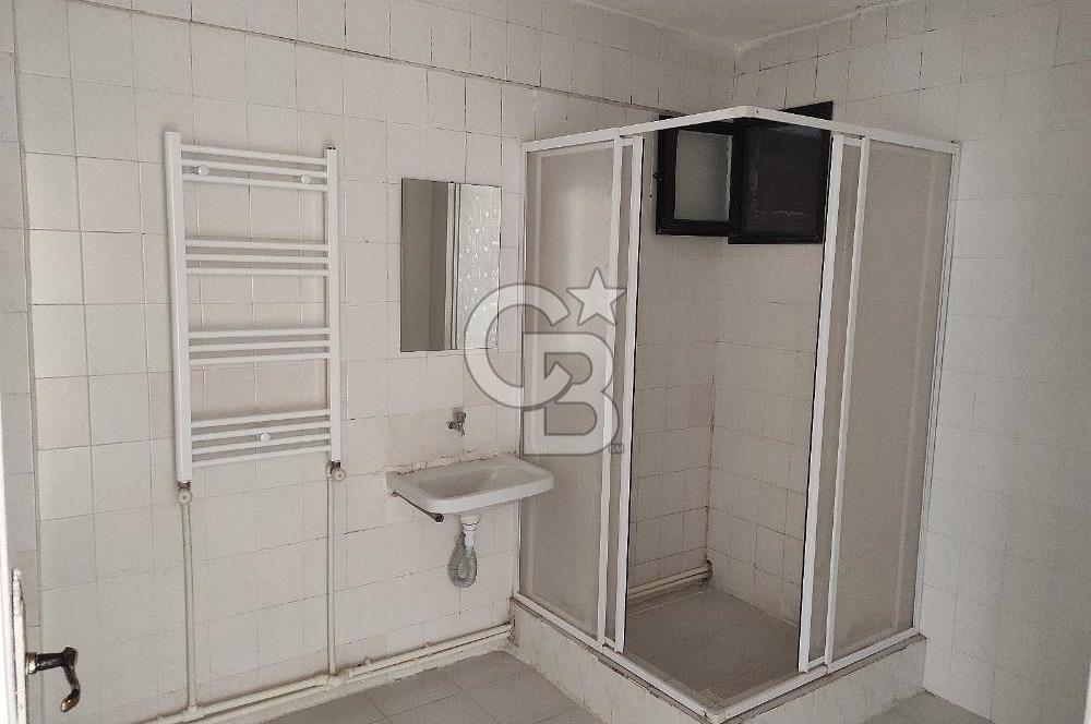 Bornova inönü mahallesi şehit şanlı lisesi yakını 3+1 kiralık daire 