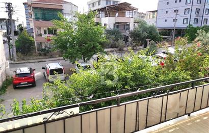Bornova inönü mahallesi şehit şanlı lisesi yakını 3+1 kiralık daire 