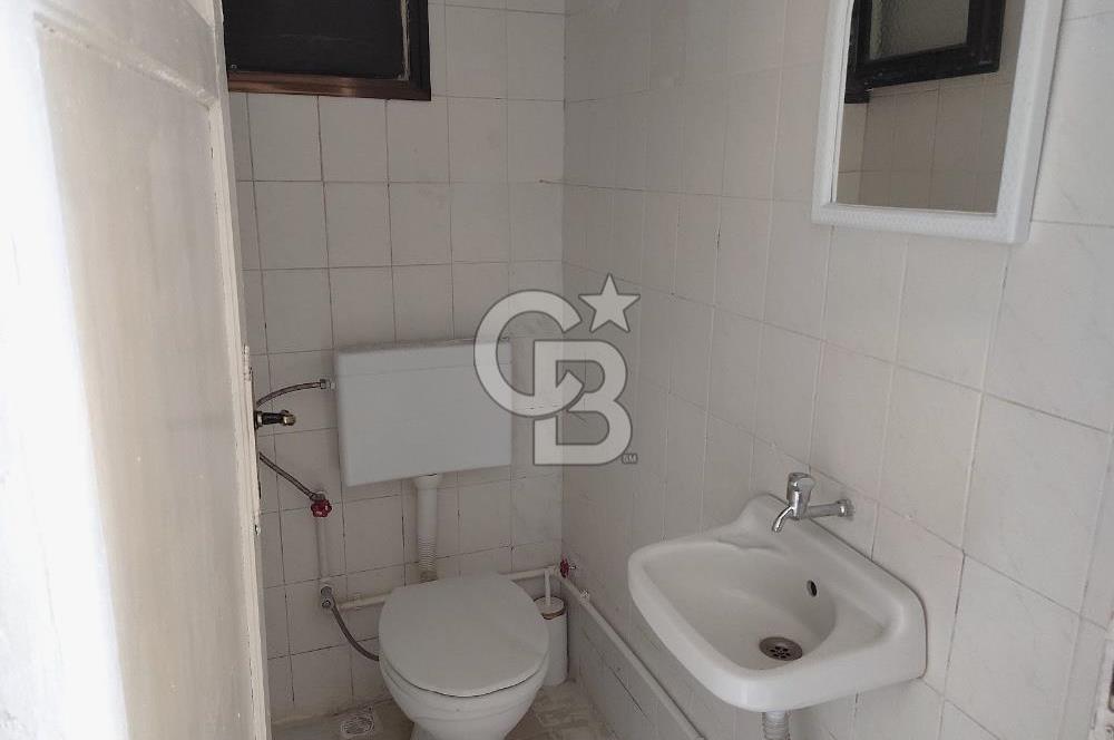 Bornova inönü mahallesi şehit şanlı lisesi yakını 3+1 kiralık daire 