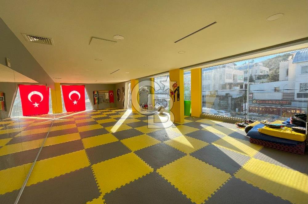 PARK CADDESİNDE DEVREN KİRALIK SPOR SALONU