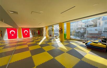 PARK CADDESİNDE DEVREN KİRALIK SPOR SALONU