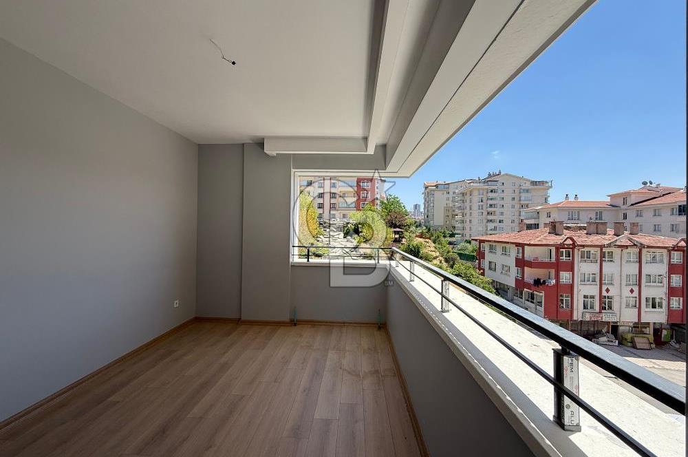 Mamak Akdere Kazım Orbay Mahallesi Yeni 4+1 Satılık Daire