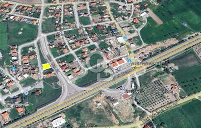 Urla Torasan'da 15/30 imarlı Yol Cepheli Satılık Arsa