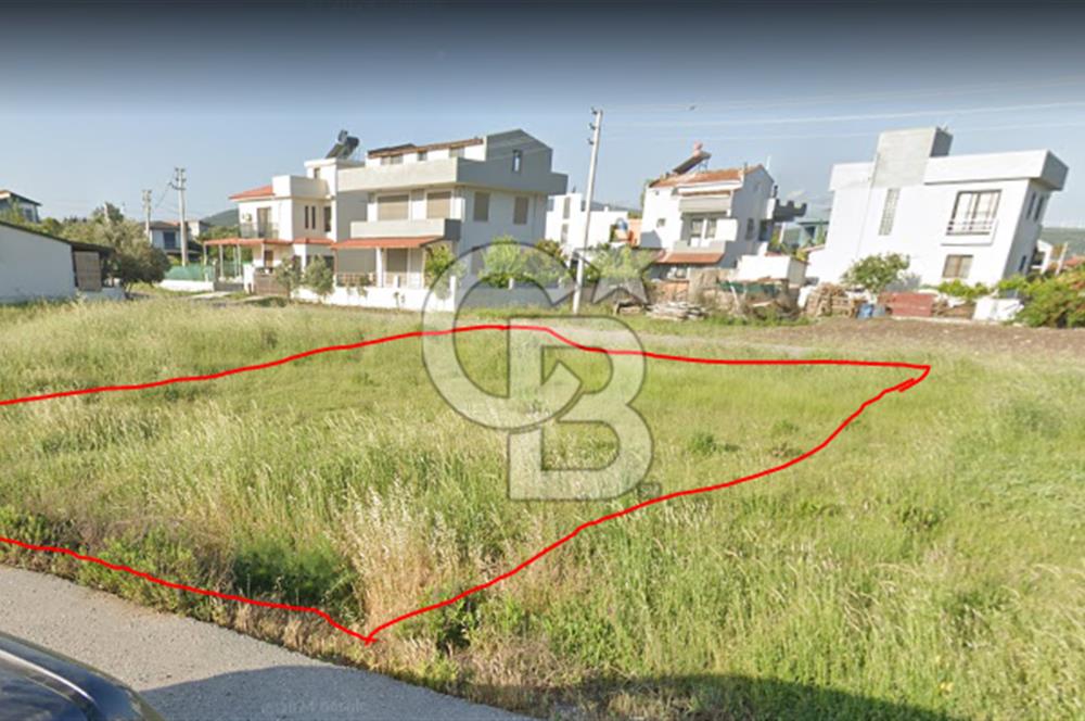 Urla Torasan'da 15/30 imarlı Yol Cepheli Satılık Arsa