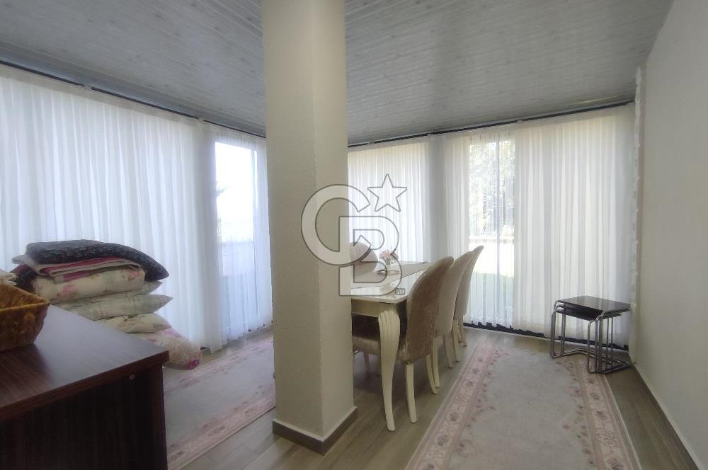 Ayvalık Altınova Sahilde Full Eşyalı Satılık 4+1 Villa 