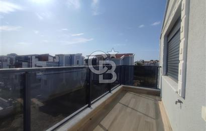 Ayvalık Altınova Sahilde Full Eşyalı Satılık 4+1 Villa 