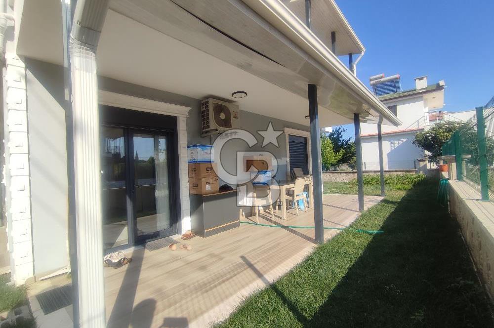 Ayvalık Altınova Sahilde Full Eşyalı Satılık 4+1 Villa 