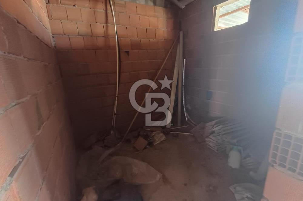 🏡 Balıkesir Edremit Kadıköy’ün Kalbinde 3 Katlı Bahçeli Köy Evi!