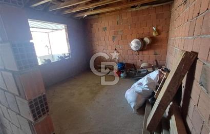 🏡 Balıkesir Edremit Kadıköy’ün Kalbinde 3 Katlı Bahçeli Köy Evi!