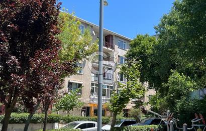ACIBADEM ZEAMET SOKAKTA SATILIK YATIRIMA UYGUN 3+1 DAİRE