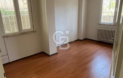 ACIBADEM ZEAMET SOKAKTA SATILIK YATIRIMA UYGUN 3+1 DAİRE