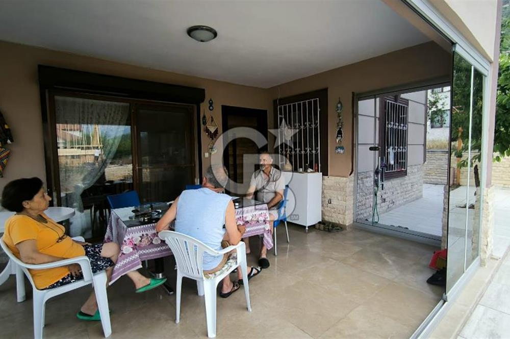 KORKUTELİ BAYATBADEMLERİ SATILIK MÜSTAKİL BAHÇELİ VİLLA 400 M2