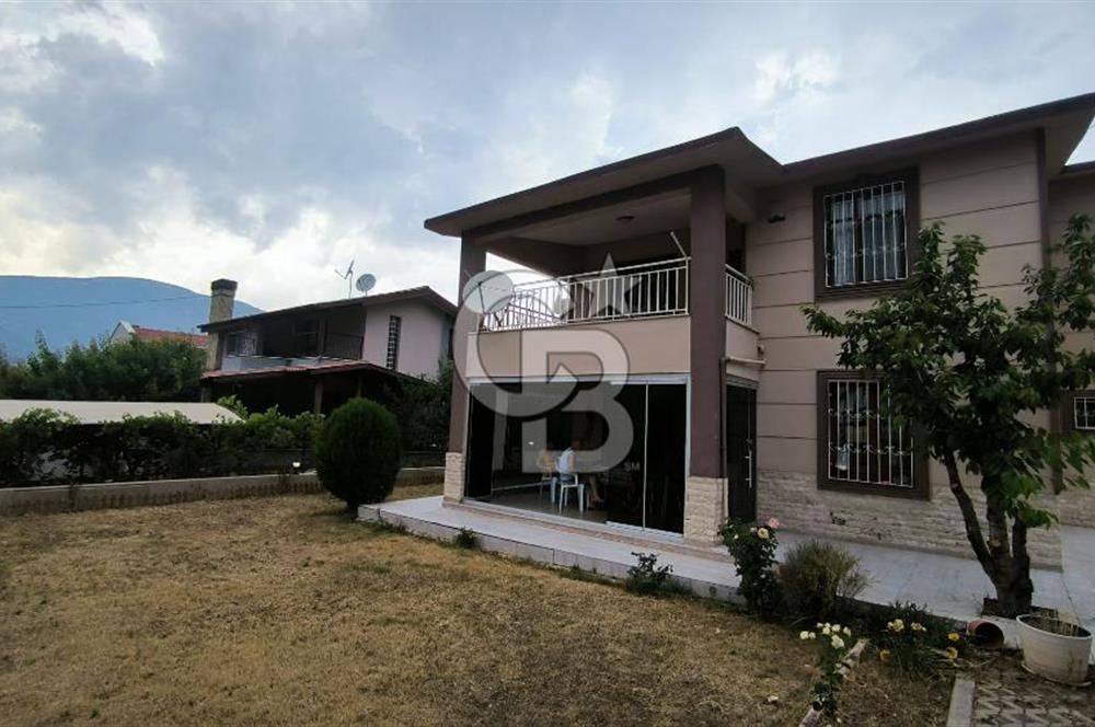 KORKUTELİ BAYATBADEMLERİ SATILIK MÜSTAKİL BAHÇELİ VİLLA 400 M2