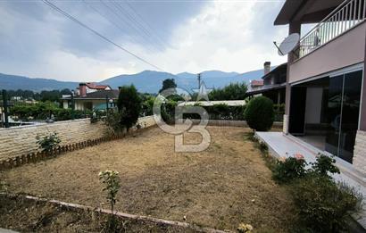 KORKUTELİ BAYATBADEMLERİ SATILIK MÜSTAKİL BAHÇELİ VİLLA 400 M2