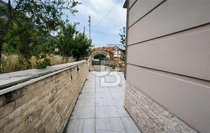 KORKUTELİ BAYATBADEMLERİ SATILIK MÜSTAKİL BAHÇELİ VİLLA 400 M2