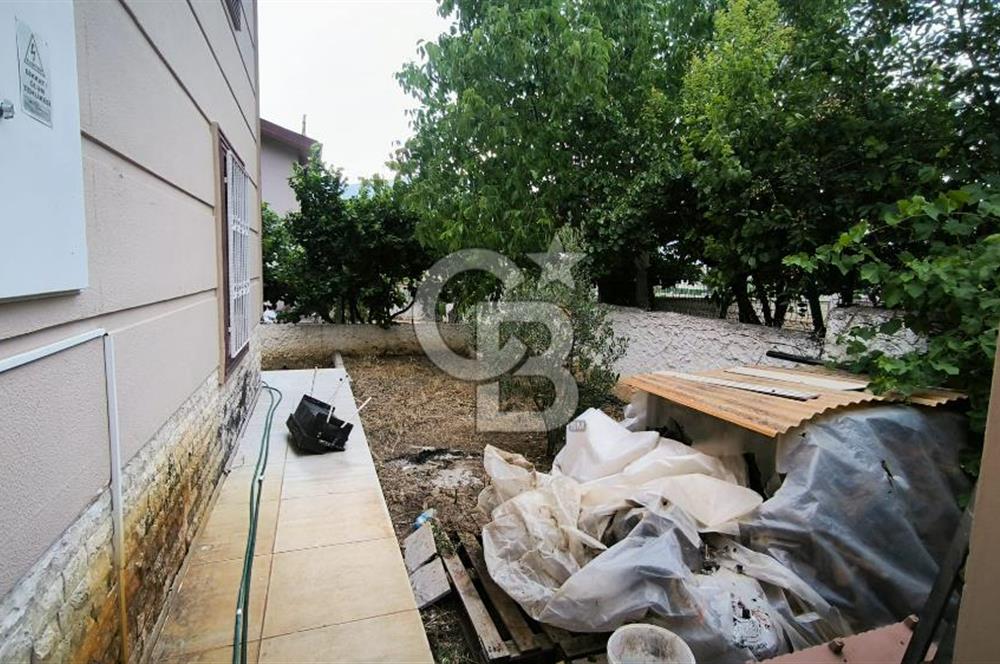 KORKUTELİ BAYATBADEMLERİ SATILIK MÜSTAKİL BAHÇELİ VİLLA 400 M2