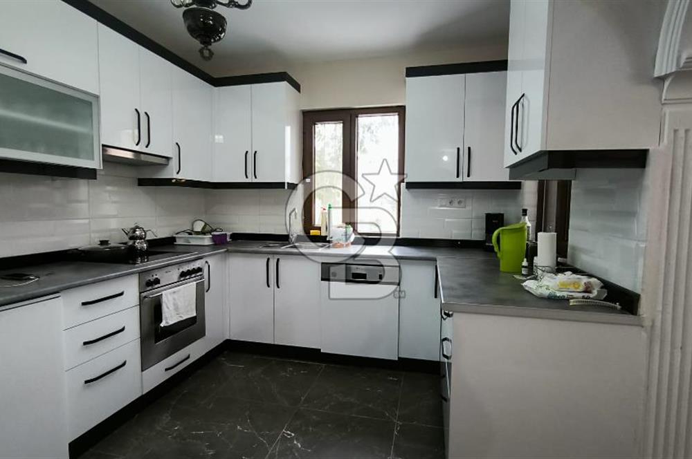 KORKUTELİ BAYATBADEMLERİ SATILIK MÜSTAKİL BAHÇELİ VİLLA 400 M2