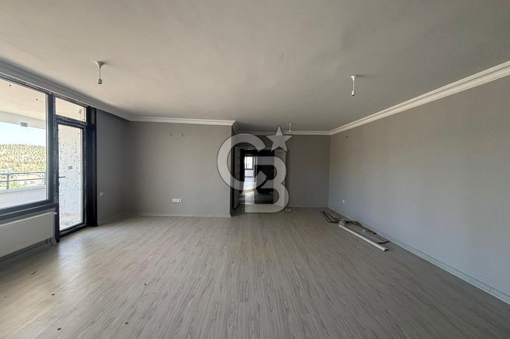 KONUTKENT AYMA KONUTLARI SİTESİNDE FULL YAPILI 4+1 SATILIK DAİRE