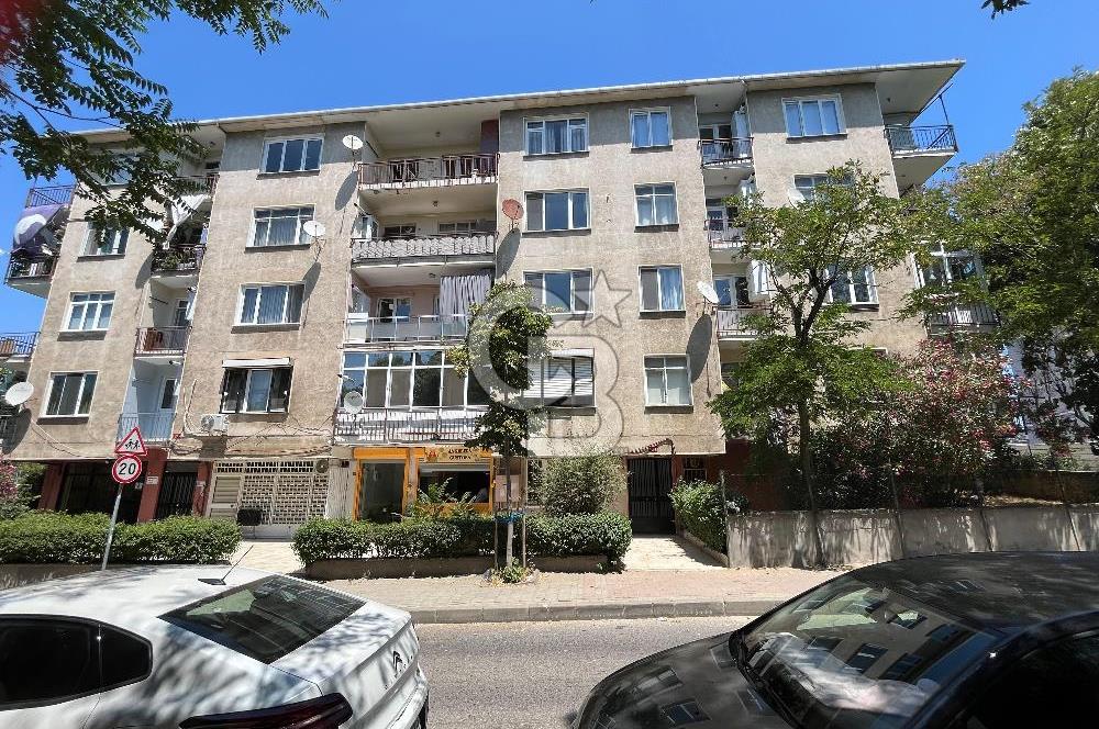 ACIBADEM ZEAMET SOKAKTA SATILIK YATIRIMA UYGUN 3+1 DAİRE