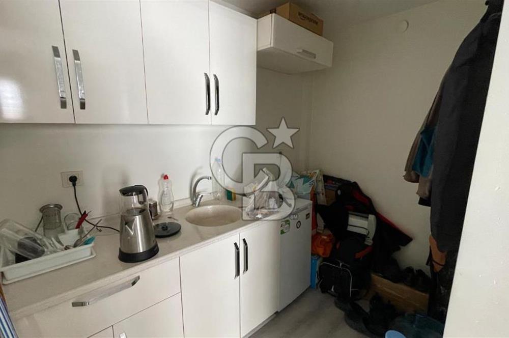 İzmir Bayraklı Manavkuyu Satılık Ofis 1+0 Ana Cadde