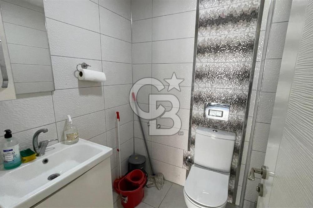 İzmir Bayraklı Manavkuyu Satılık Ofis 1+0 Ana Cadde