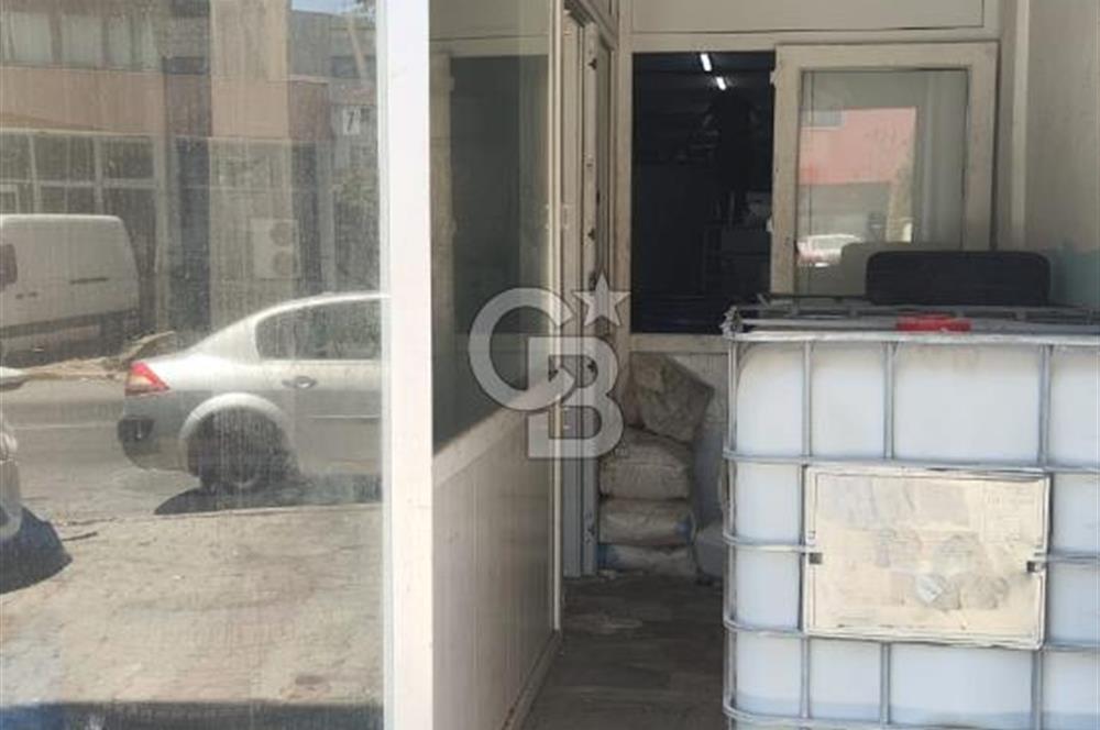 PENDİK ÇINARDERE MAHALLESİ'NDE SATILIK DÜKKAN YATIRIMLIK FIRSA