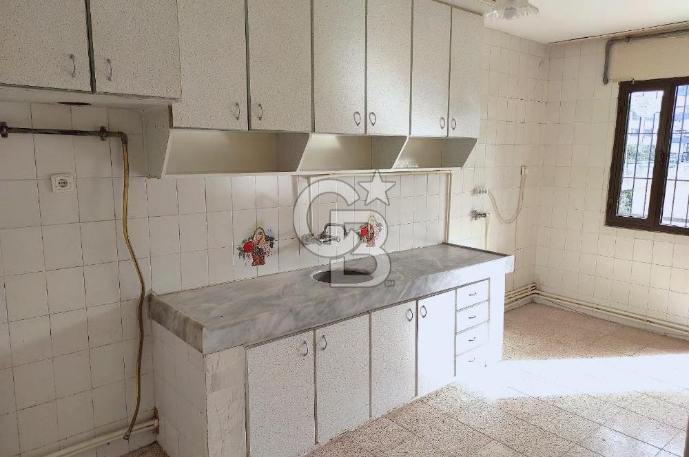 Bornova inönü mahallesi şehit şanlı lisesi yakını 3+1 kiralık daire 