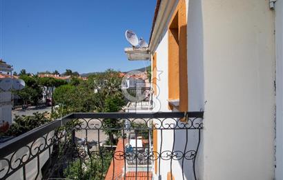 Eski Foça Aykent Sitesinde Satılık 2+1 Daire