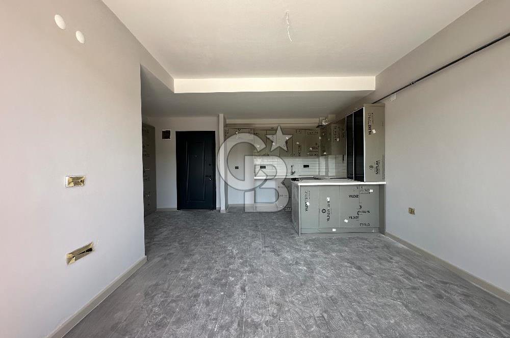 ATAKUM ÇAKIRLAR ANAYOLA CEPHE HAVUZLU SİTE İÇİ 1+1 SATILIK DAİRE