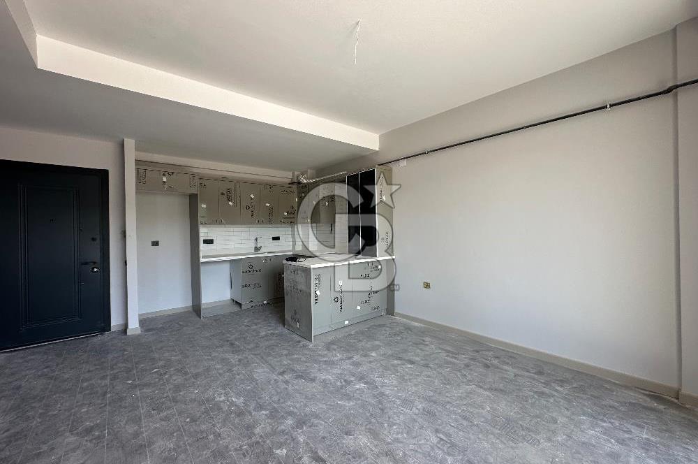 ATAKUM ÇAKIRLAR ANAYOLA CEPHE HAVUZLU SİTE İÇİ 1+1 SATILIK DAİRE