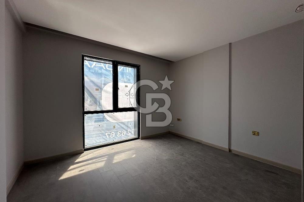 ATAKUM ÇAKIRLAR ANAYOLA CEPHE HAVUZLU SİTE İÇİ 1+1 SATILIK DAİRE
