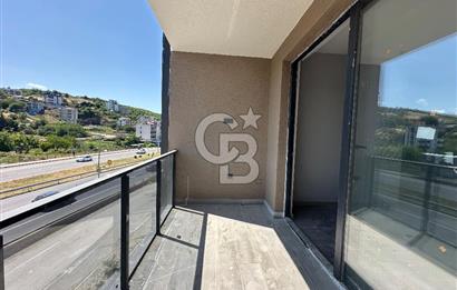 ATAKUM ÇAKIRLAR ANAYOLA CEPHE HAVUZLU SİTE İÇİ 1+1 SATILIK DAİRE