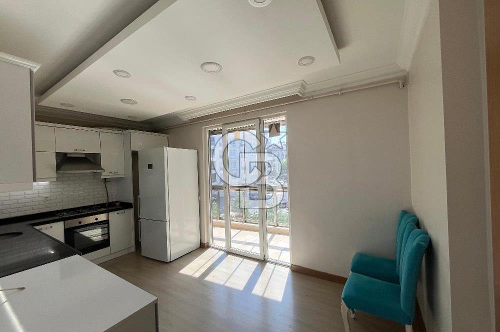 BEYLİKDÜZÜ KAVAKLI MERKEZ SATILIK 3+1 DAİRE
