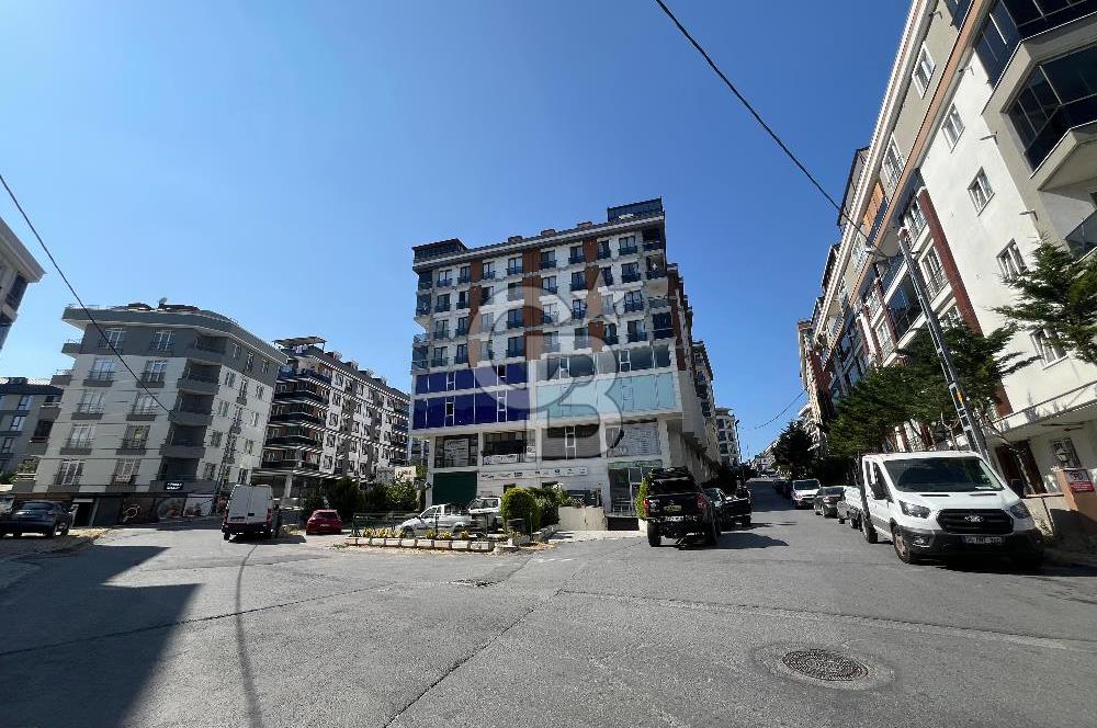 BEYLİKDÜZÜ KAVAKLI MERKEZ SATILIK 3+1 DAİRE