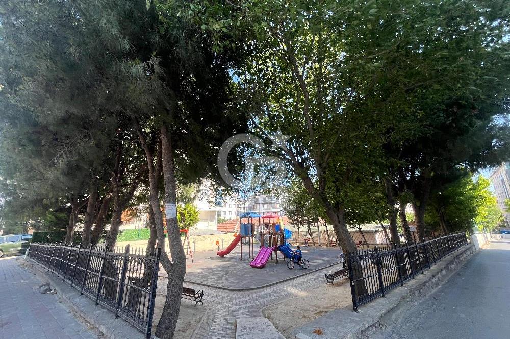 BEYLİKDÜZÜ KAVAKLI MERKEZ SATILIK 3+1 DAİRE