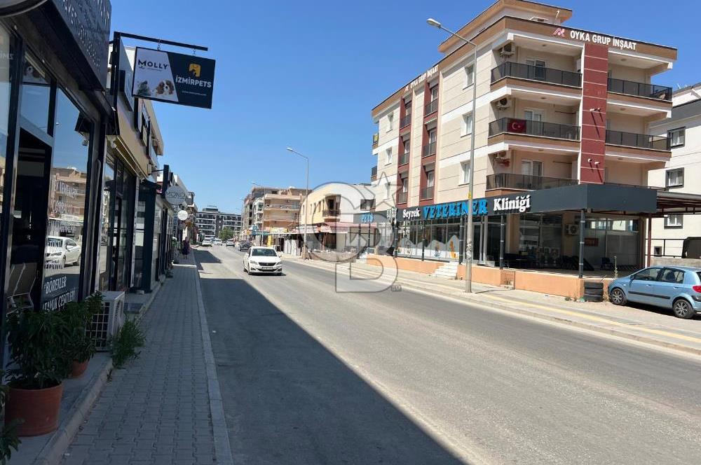 Menemen Seyrekte Ana Cadde Üzeri Kiralık Dükkan