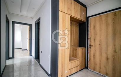 Kuşadası Elisa Parkta 2+1,Kiracılı Ebeveyn Banyolu Satılık Daire