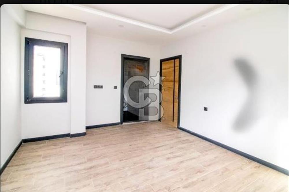 Kuşadası Elisa Parkta 2+1,Kiracılı Ebeveyn Banyolu Satılık Daire