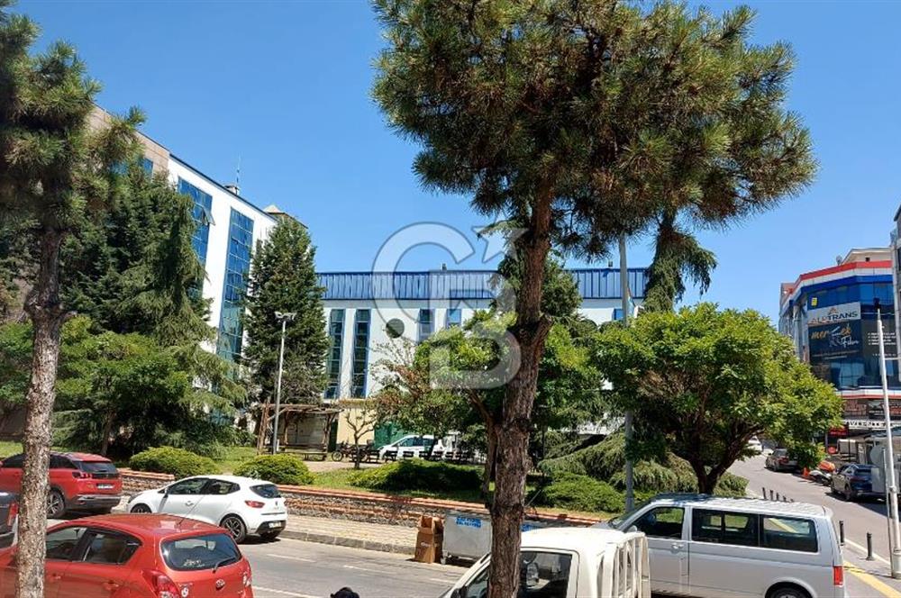 ÇAYIROVA BEL.KARŞISINDA EŞYALI,TABELA DEĞERİ YÜKSEK KİRALIK OFİS