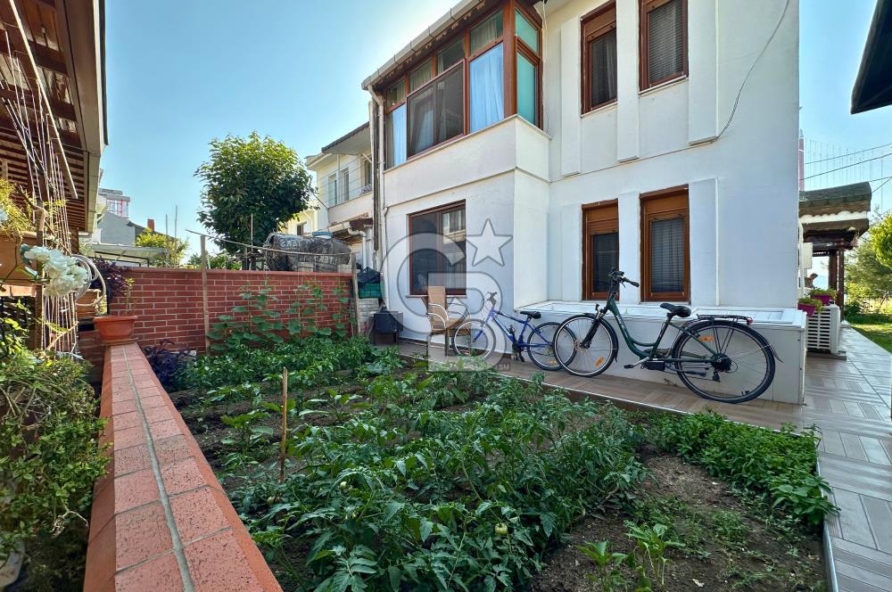 Çanakkale Lapseki'de Toprak 89 Sitesinde Köprü Manzaralı Villa