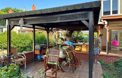 Çanakkale Lapseki'de Toprak 89 Sitesinde Köprü Manzaralı Villa
