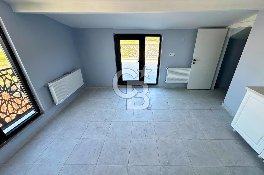 Çanakkale Lapseki'de Çift Balkon Geniş Teraslı 4+1 Dubleks Daire