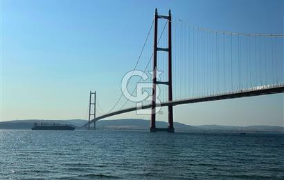Çanakkale Lapseki'de Toprak 89 Sitesinde Köprü Manzaralı Villa