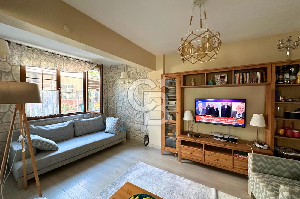 Çanakkale Lapseki'de Toprak 89 Sitesinde Köprü Manzaralı Villa