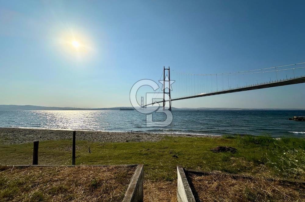 Çanakkale Lapseki'de Toprak 89 Sitesinde Köprü Manzaralı Villa