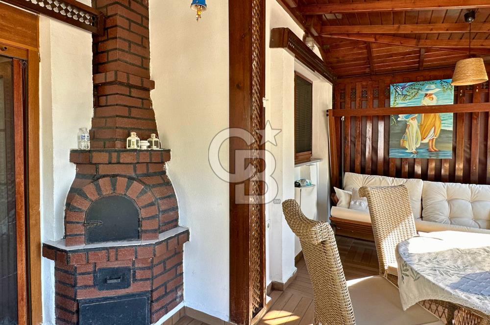 Çanakkale Lapseki'de Toprak 89 Sitesinde Köprü Manzaralı Villa